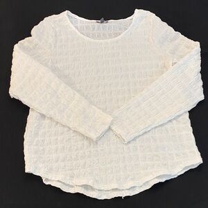 Chic White Textured Long Sleeve Top